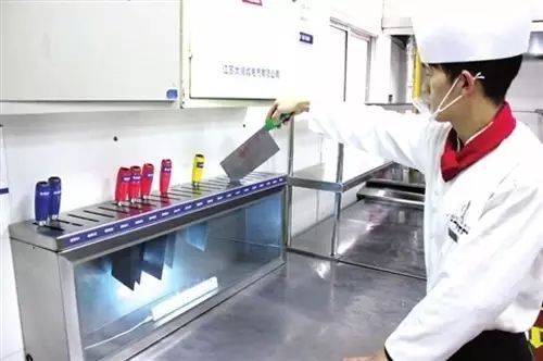 餐飲人必看的4D廚房 打造高效清潔的餐飲管理新標(biāo)桿